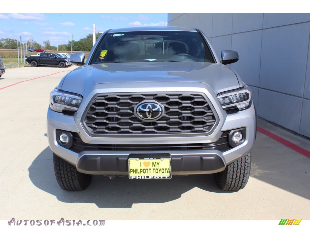2021 Tacoma TRD Off Road Double Cab 4x4 - Silver Sky Metallic / TRD Cement/Black photo #3