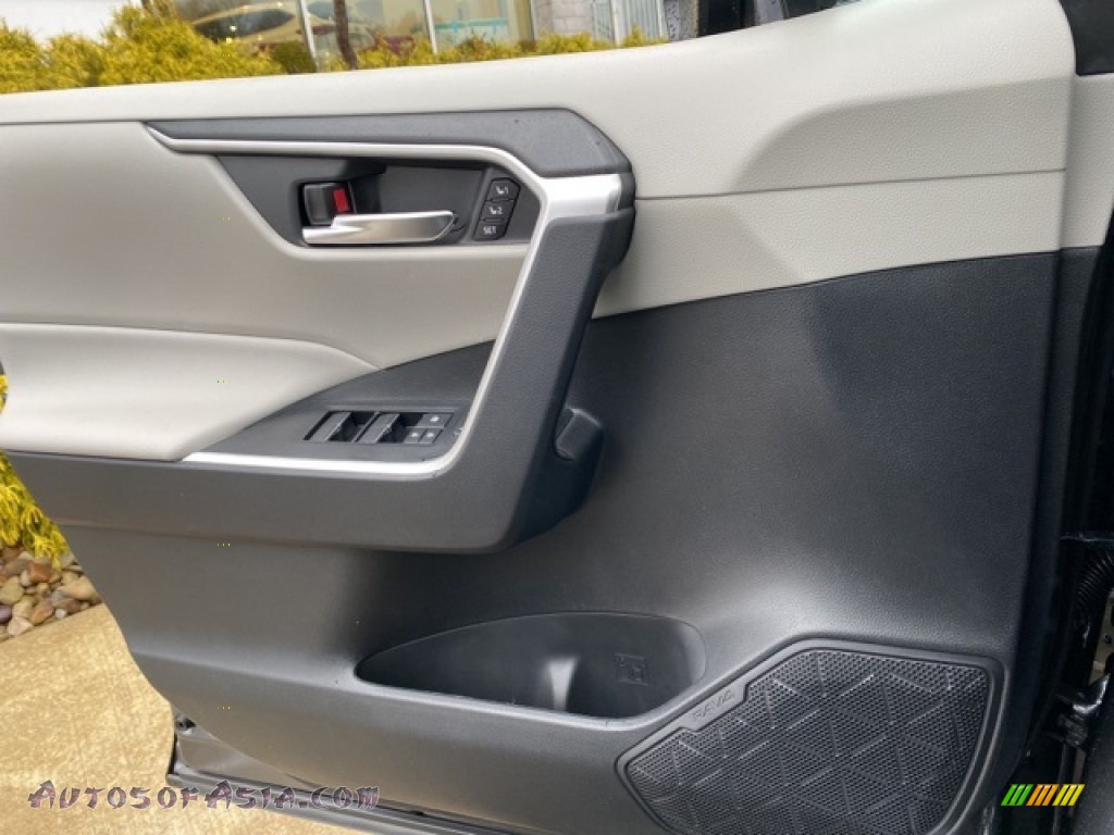 2021 RAV4 XLE Premium AWD - Magnetic Gray Metallic / Light Gray photo #21