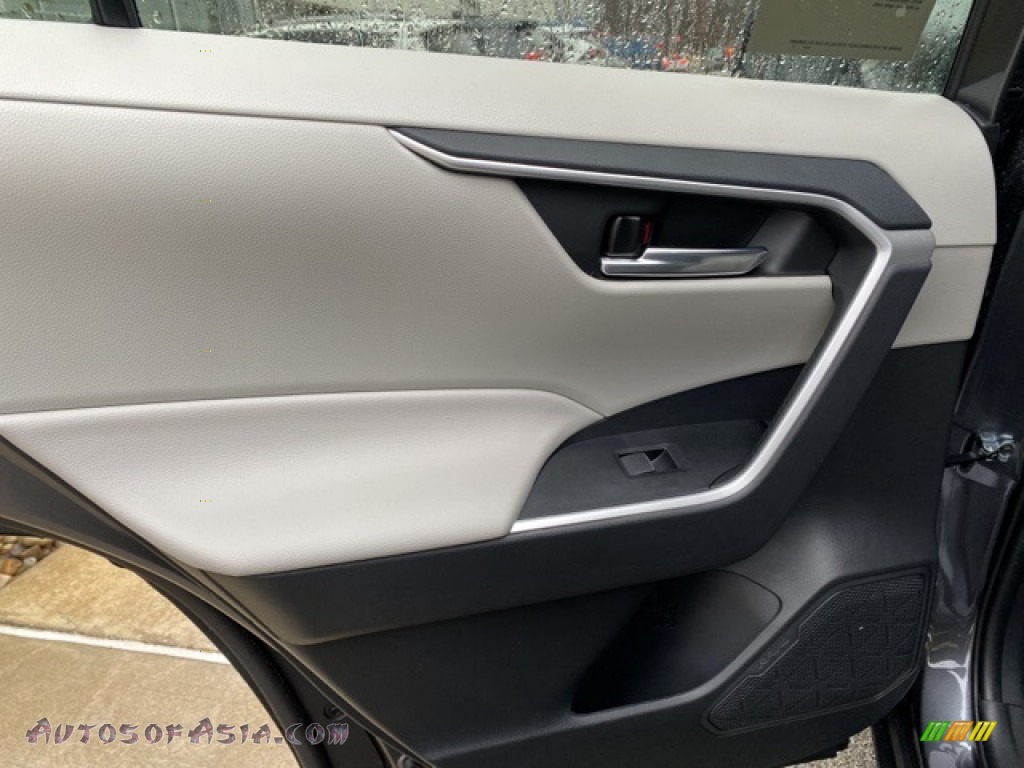 2021 RAV4 XLE Premium AWD - Magnetic Gray Metallic / Light Gray photo #26