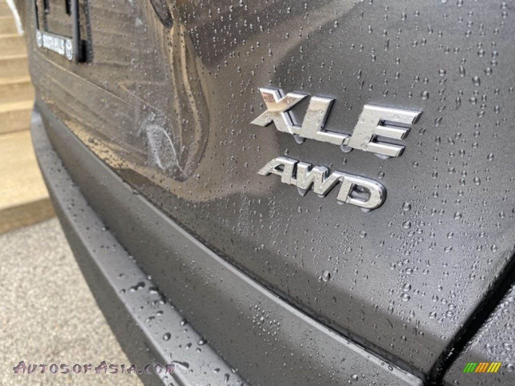 2021 RAV4 XLE Premium AWD - Magnetic Gray Metallic / Light Gray photo #30
