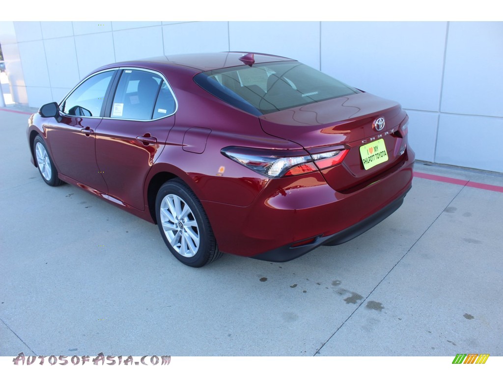 2021 Camry LE - Ruby Flare Pearl / Black photo #6