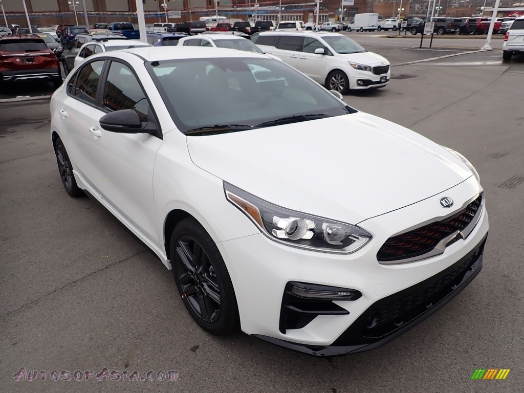 2021 Forte GT-Line - Clear White / Black photo #3