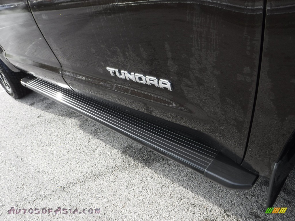 2020 Tundra Limited CrewMax 4x4 - Smoked Mesquite / Black photo #9