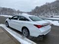 Toyota Avalon XLE Wind Chill Pearl photo #2