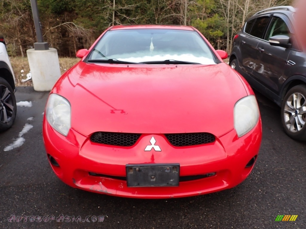 2007 Eclipse GS Coupe - Pure Red / Medium Gray photo #4