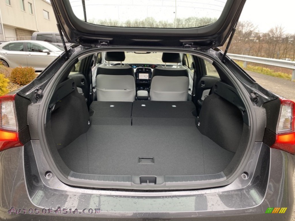 2021 Prius XLE AWD-e - Magnetic Gray Metallic / Moonstone photo #30