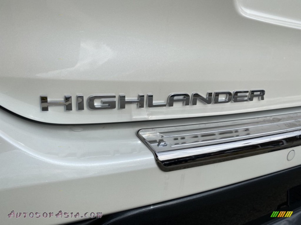 2021 Highlander Limited AWD - Blizzard White Pearl / Graphite photo #26