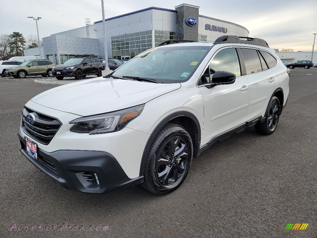 2020 Outback Onyx Edition XT - Crystal White Pearl / Gray StarTex photo #15