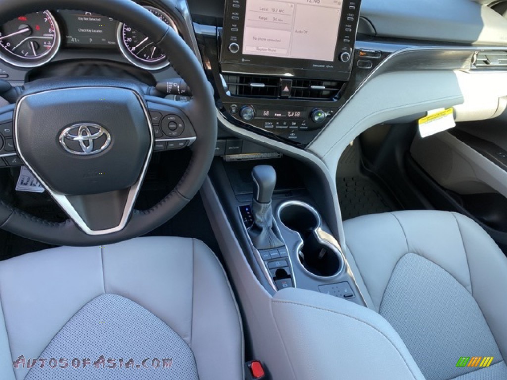 2021 Camry XLE AWD - Wind Chill Pearl / Ash photo #3