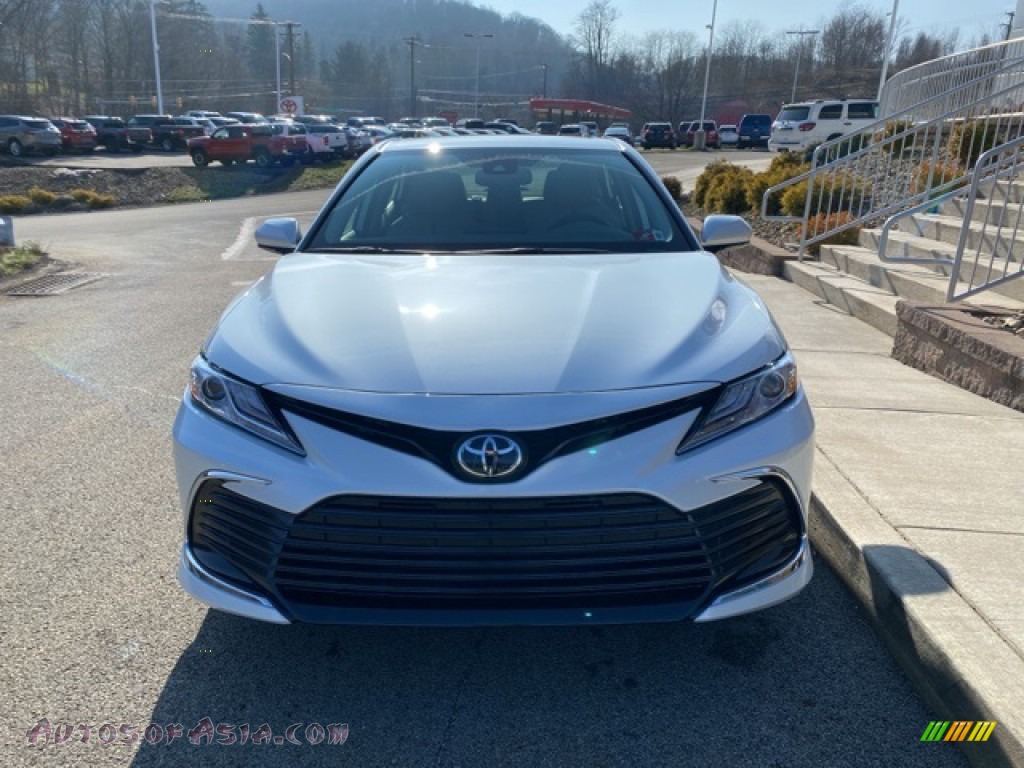 2021 Camry XLE AWD - Wind Chill Pearl / Ash photo #11