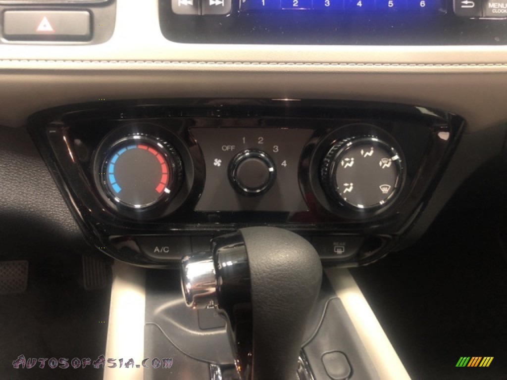 2021 HR-V LX AWD - Platinum White Pearl / Gray photo #14