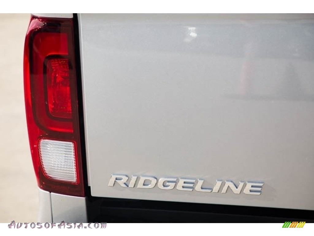 2021 Ridgeline Sport AWD - Lunar Silver Metallic / Black photo #7