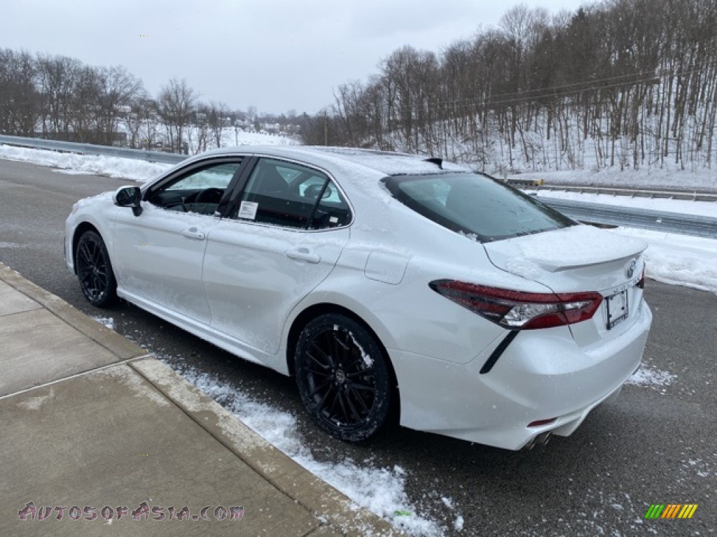 2021 Camry XSE AWD - Wind Chill Pearl / Black photo #2
