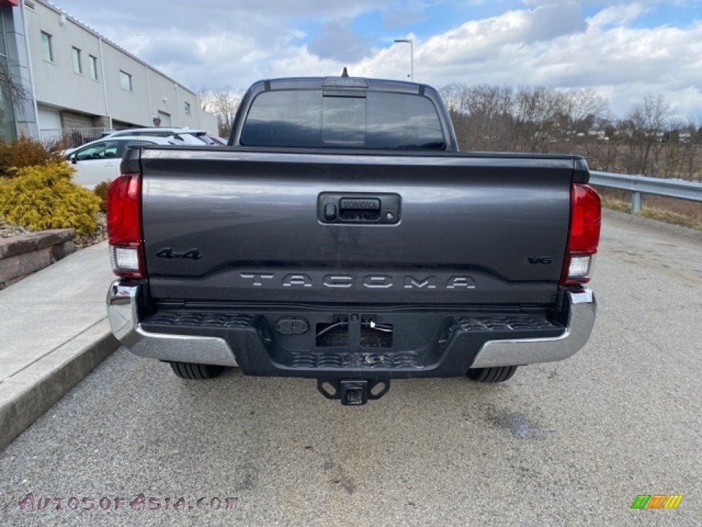 2021 Tacoma SR5 Double Cab 4x4 - Magnetic Gray Metallic / Cement photo #13