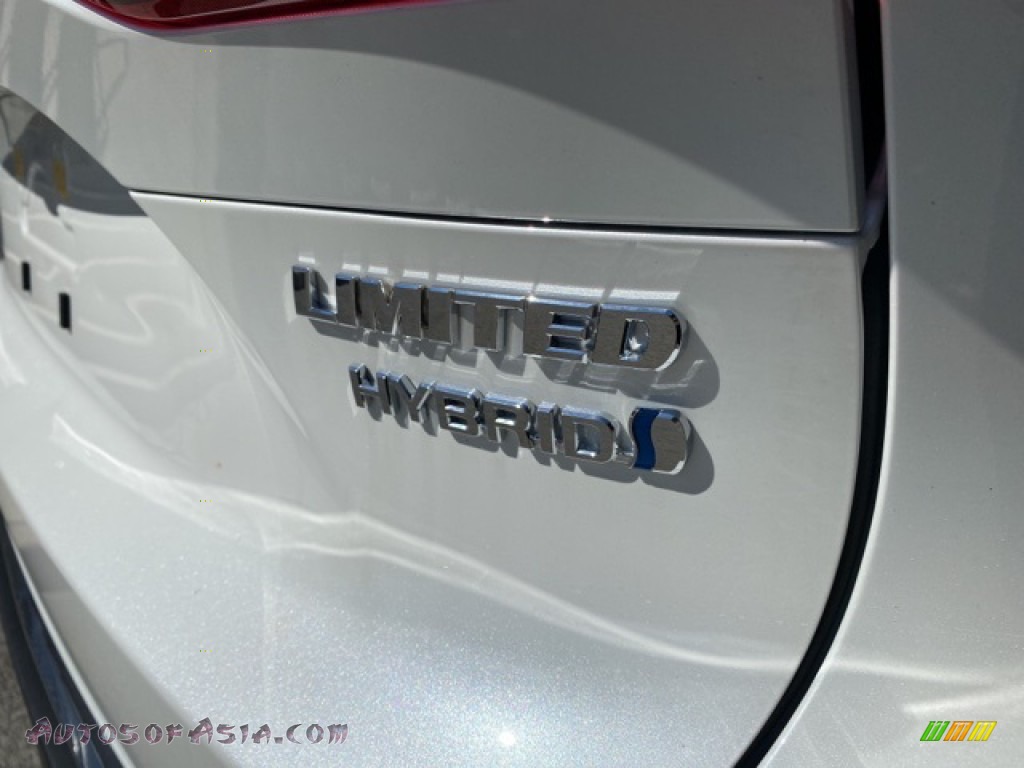 2021 Venza Hybrid Limited AWD - Blizzard White Pearl / Black photo #24