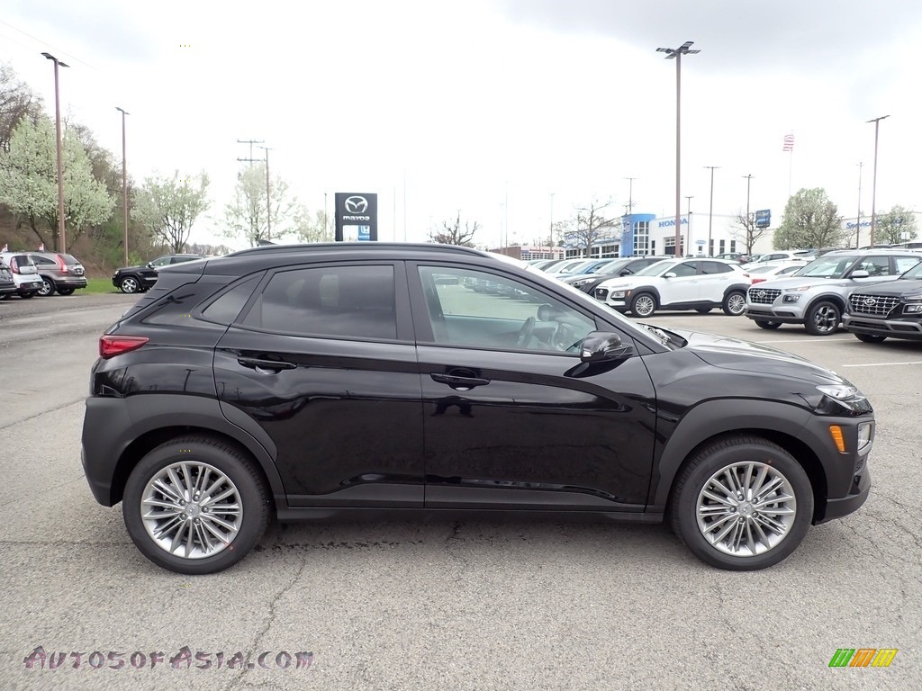 Ultra Black / Black Hyundai Kona SEL AWD