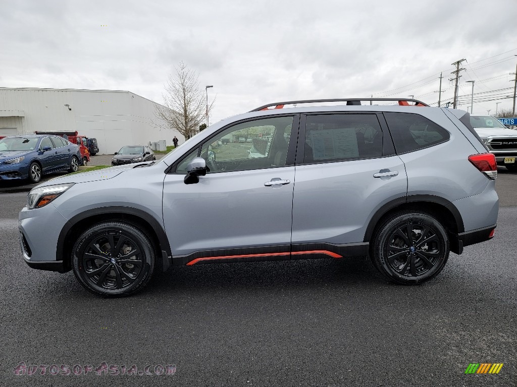 2021 Forester 2.5i Sport - Ice Silver Metallic / Gray photo #16