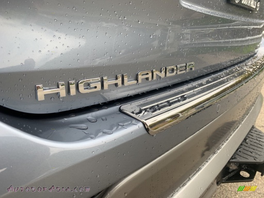 2021 Highlander Platinum AWD - Moon Dust / Graphite photo #25
