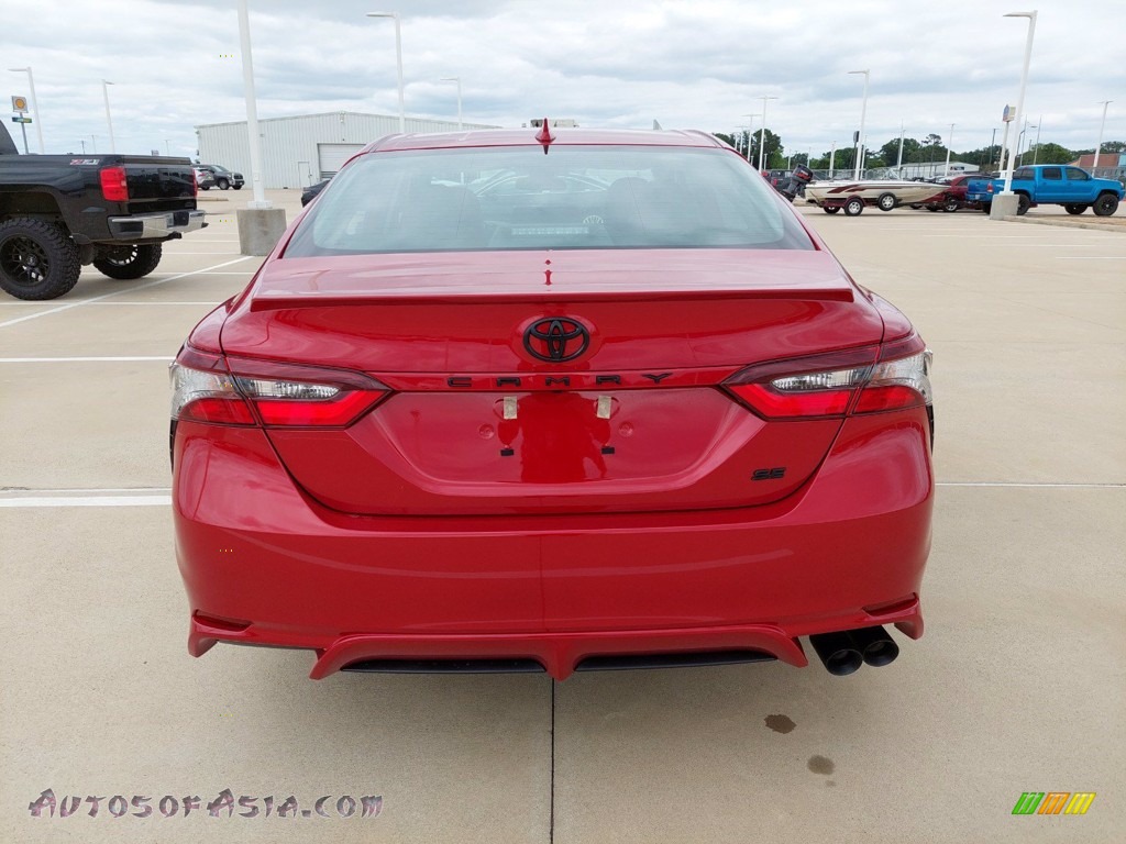 2021 Camry SE - Supersonic Red / Black photo #8