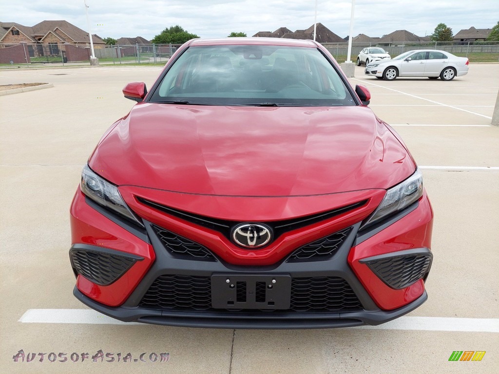 2021 Camry SE - Supersonic Red / Black photo #9