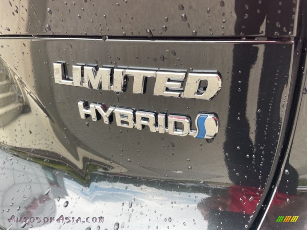 2021 Venza Hybrid Limited AWD - Celestial Black / Boulder photo #29