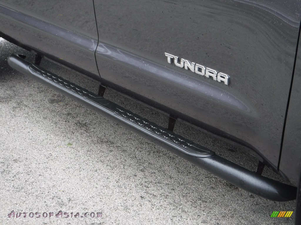 2020 Tundra Limited CrewMax 4x4 - Magnetic Gray Metallic / Graphite photo #9