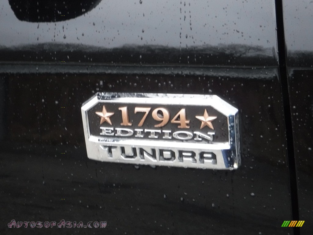 2021 Tundra 1794 CrewMax 4x4 - Midnight Black Metallic / 1794 Edition Brown/Black photo #11