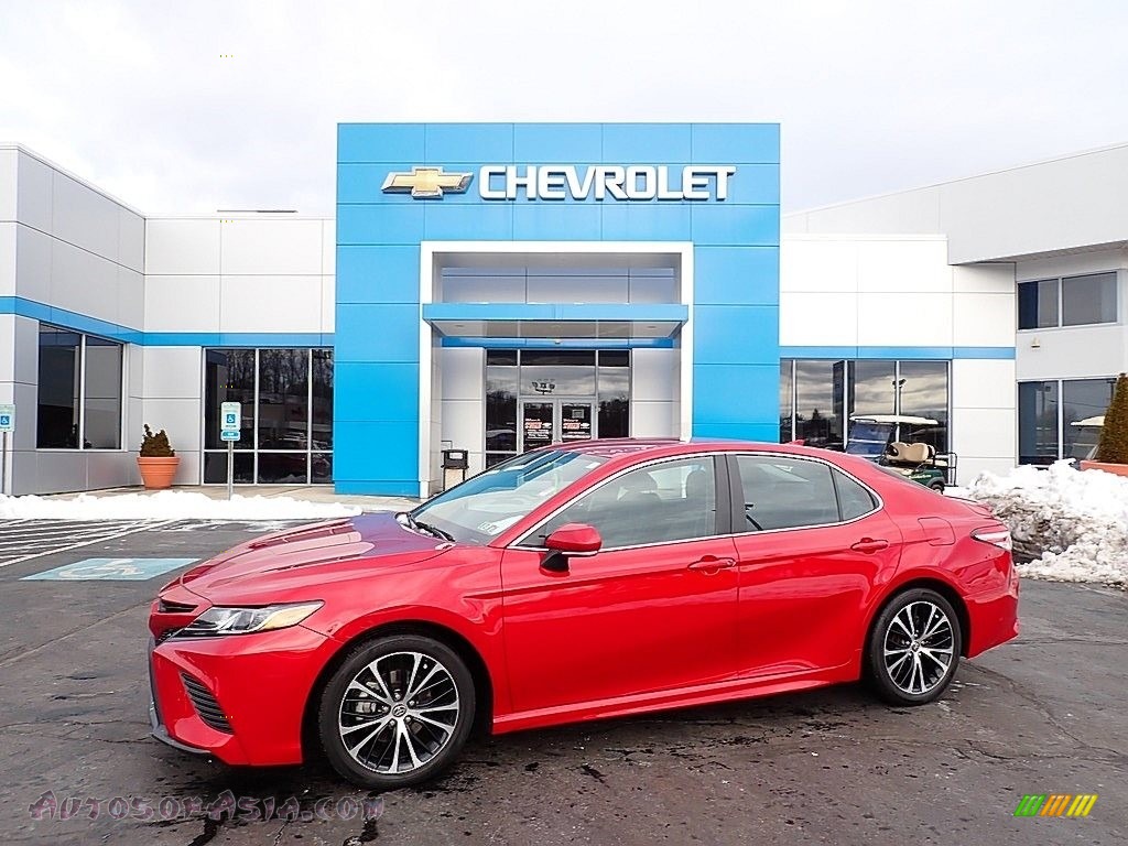 2020 Camry SE AWD - Supersonic Red / Black photo #1