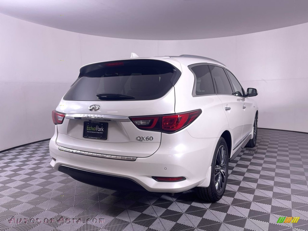 2018 QX60 3.5 AWD - Majestic White / Graphite photo #7