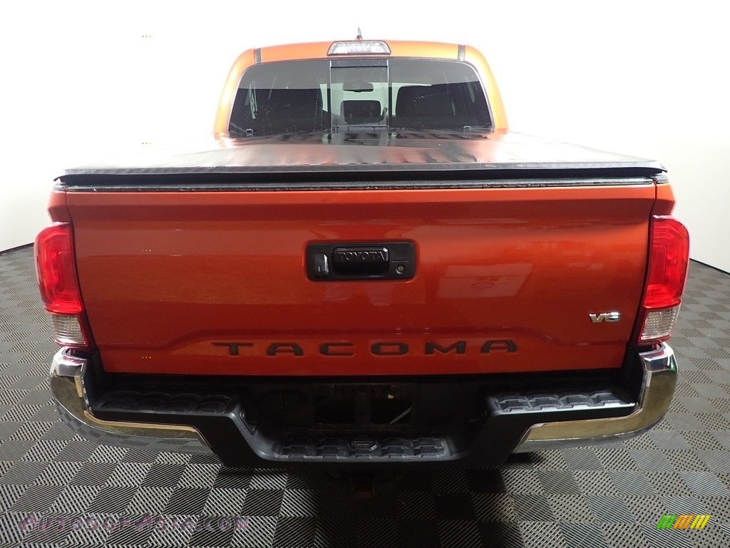 2017 Tacoma TRD Off Road Double Cab 4x4 - Inferno Orange / TRD Black/Orange photo #14