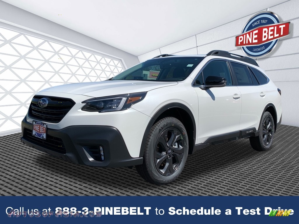 2022 Outback Onyx Edition XT - Crystal White Pearl / Gray StarTex photo #1