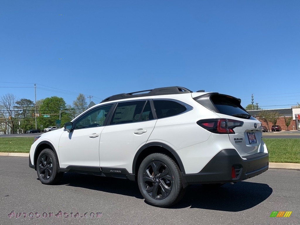 2022 Outback Onyx Edition XT - Crystal White Pearl / Gray StarTex photo #6