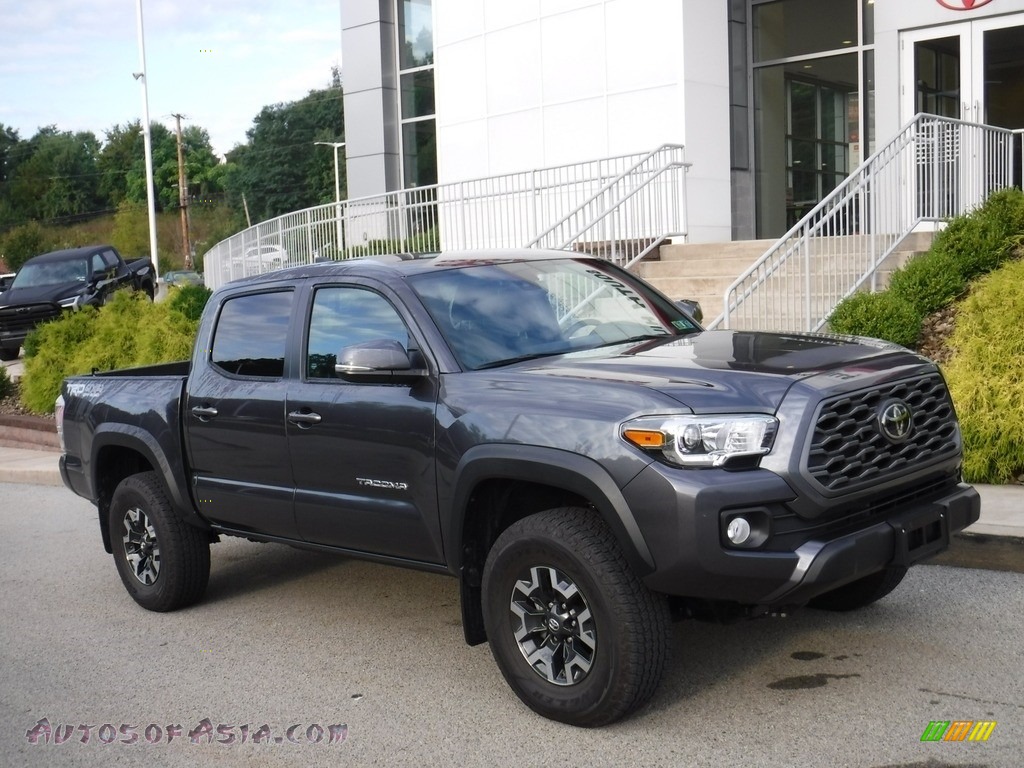 Magnetic Gray Metallic / Cement Toyota Tacoma TRD Off Road Double Cab 4x4