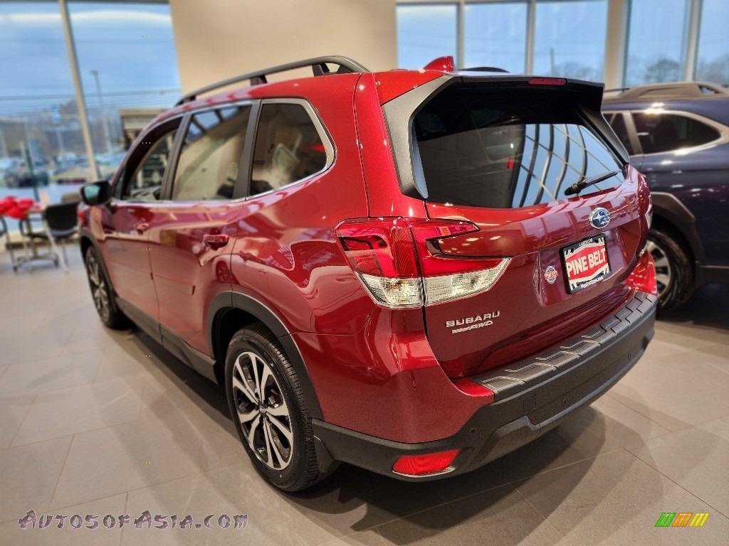 2022 Forester Limited - Crimson Red Pearl / Gray photo #4
