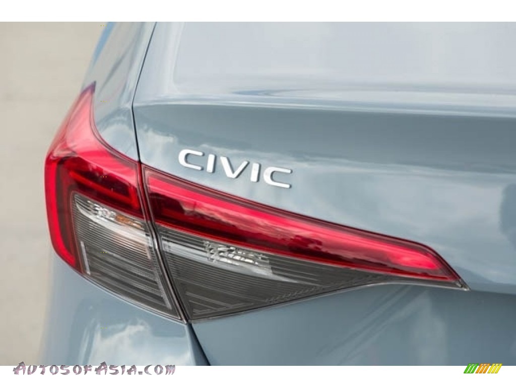 2023 Civic Touring Sedan - Sonic Gray Pearl / Black photo #6