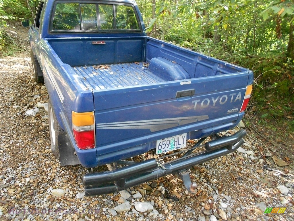 1986 Pickup SR5 Extended Cab 4x4 - Medium Blue / Blue photo #7