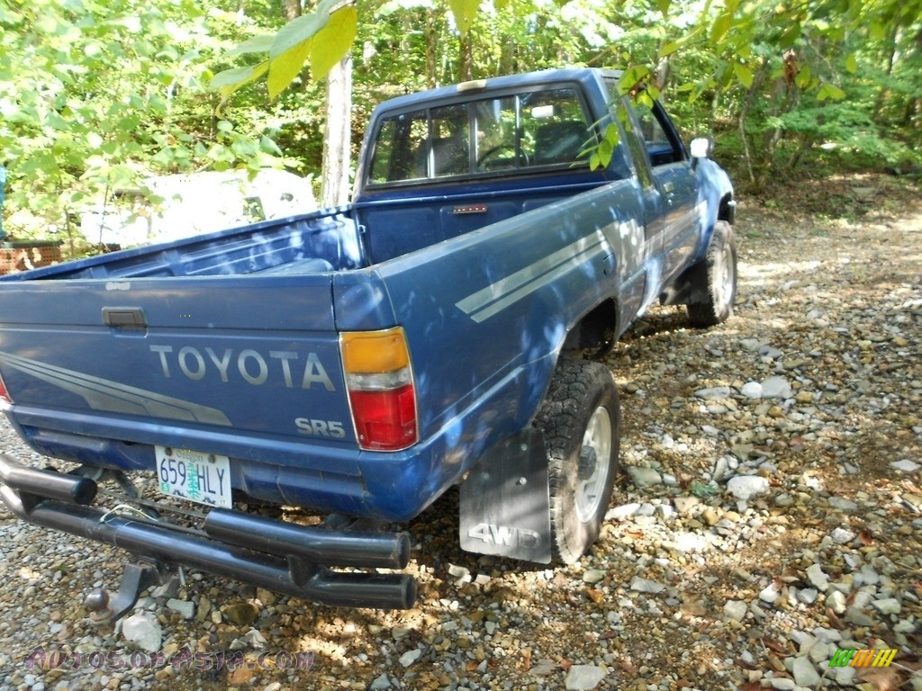 1986 Pickup SR5 Extended Cab 4x4 - Medium Blue / Blue photo #9