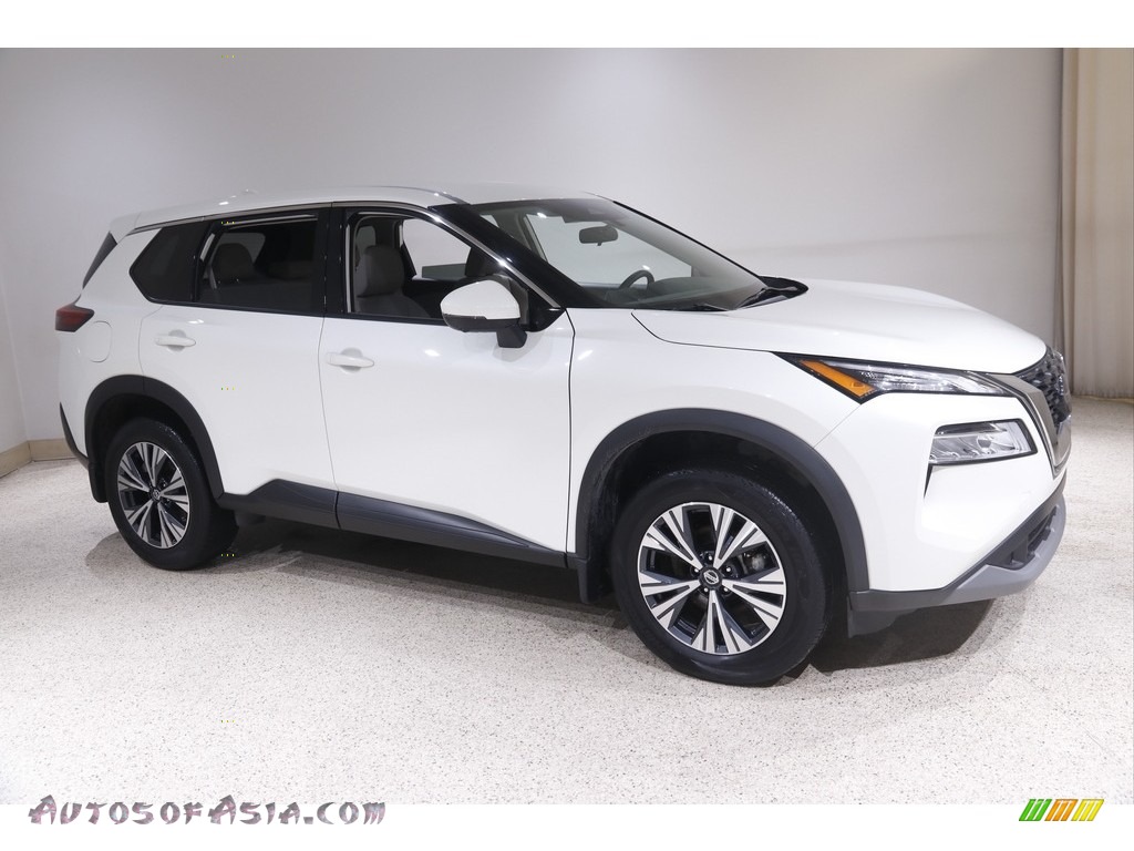 2021 Rogue SV AWD - Pearl White Tricoat / Gray photo #1