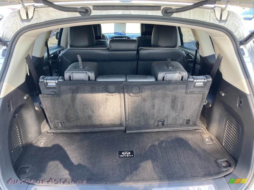 2019 QX60 Luxe AWD - Liquid Platinum / Graphite photo #12