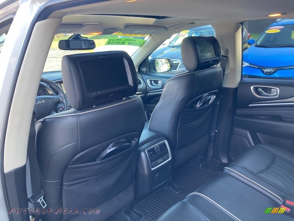 2019 QX60 Luxe AWD - Liquid Platinum / Graphite photo #50