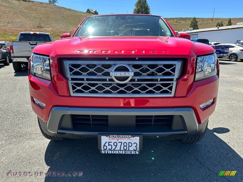2023 Frontier SV King Cab - Cardinal Red Metallic Tricoat / Charcoal photo #2