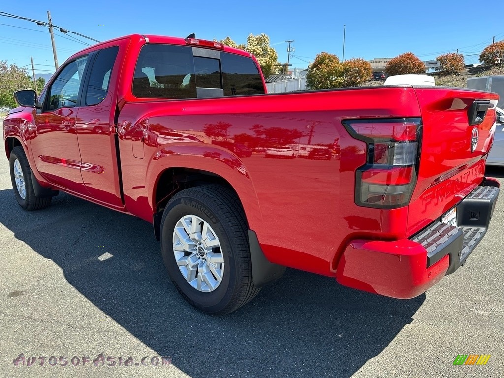 2023 Frontier SV King Cab - Cardinal Red Metallic Tricoat / Charcoal photo #4