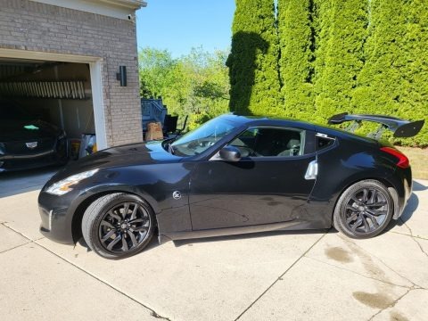 Magnetic Black 2015 Nissan 370Z Coupe