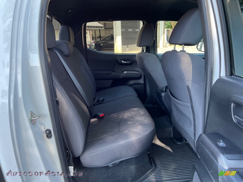 2019 Tacoma TRD Off-Road Double Cab 4x4 - Super White / TRD Graphite photo #15