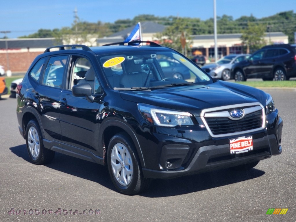 2021 Forester 2.5i - Crystal Black Silica / Gray photo #8
