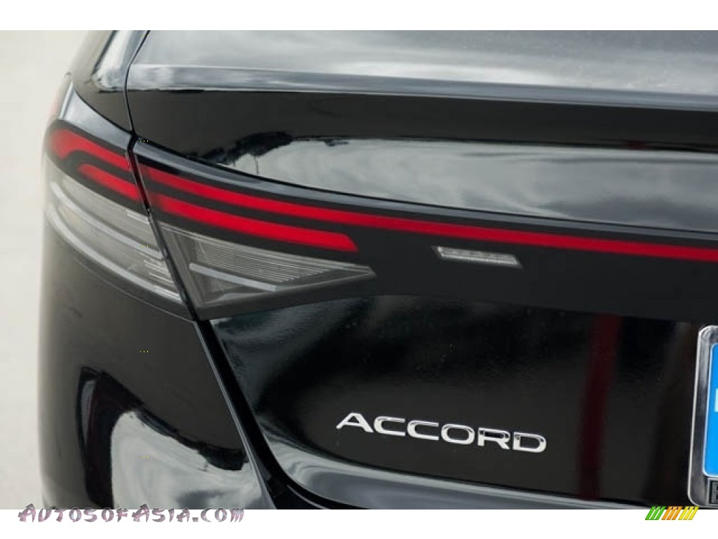 2024 Accord EX - Crystal Black Pearl / Black photo #8