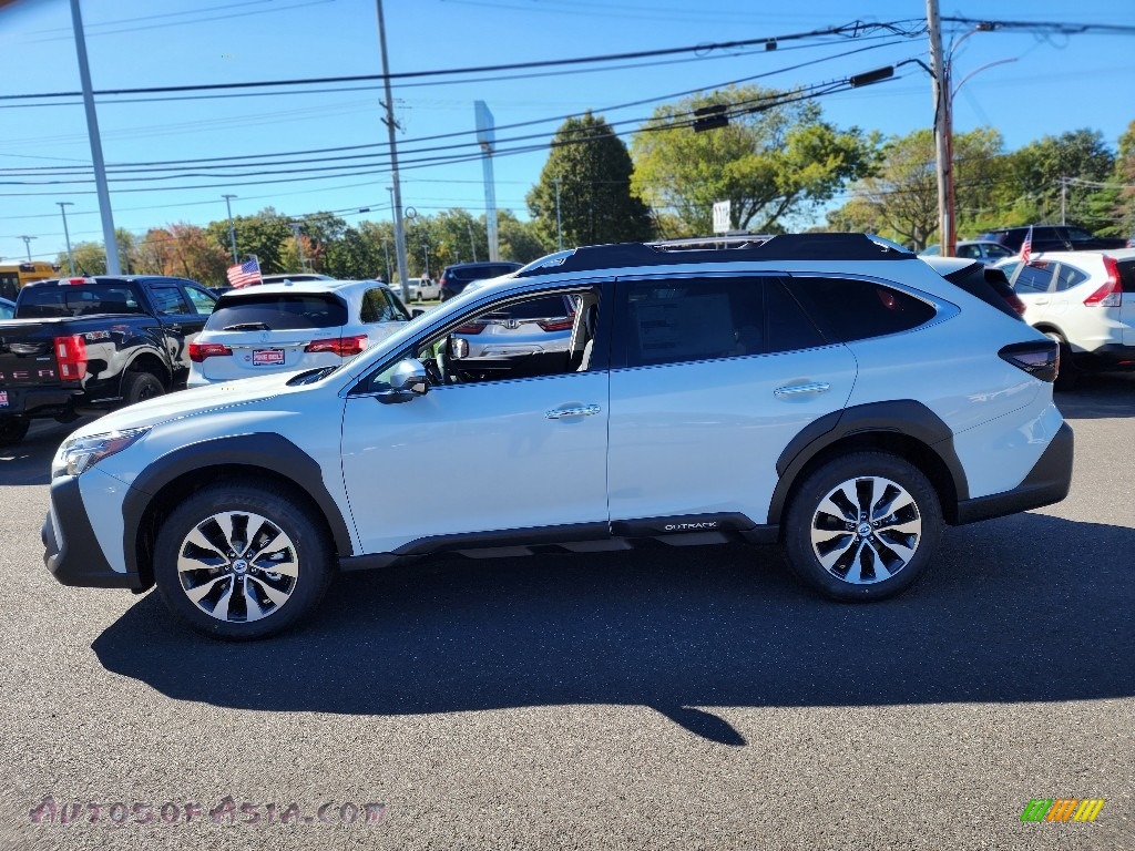2024 Outback Touring XT - Crystal White Pearl / Slate Black photo #3