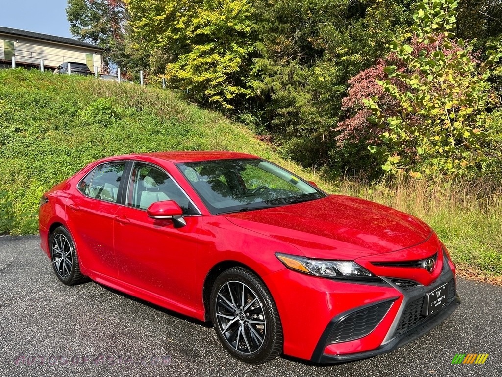 2021 Camry SE Nightshade - Supersonic Red / Ash photo #5