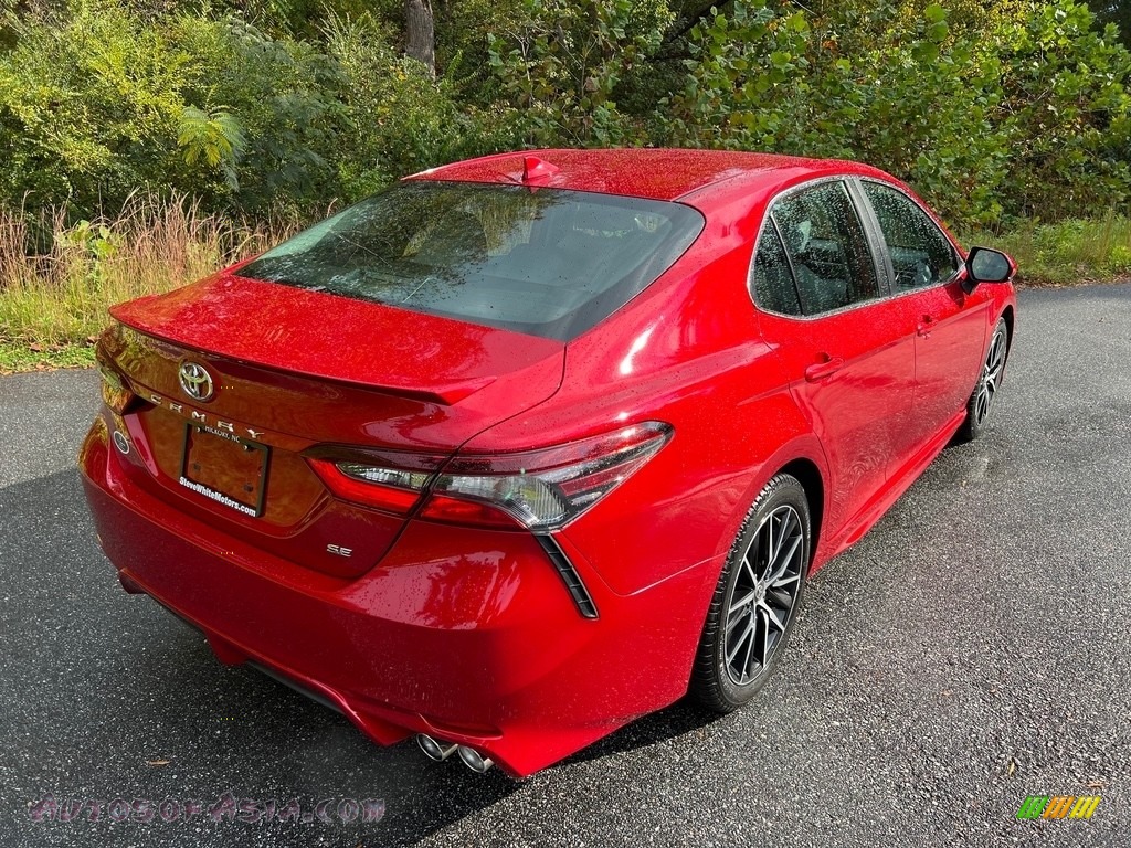 2021 Camry SE Nightshade - Supersonic Red / Ash photo #7