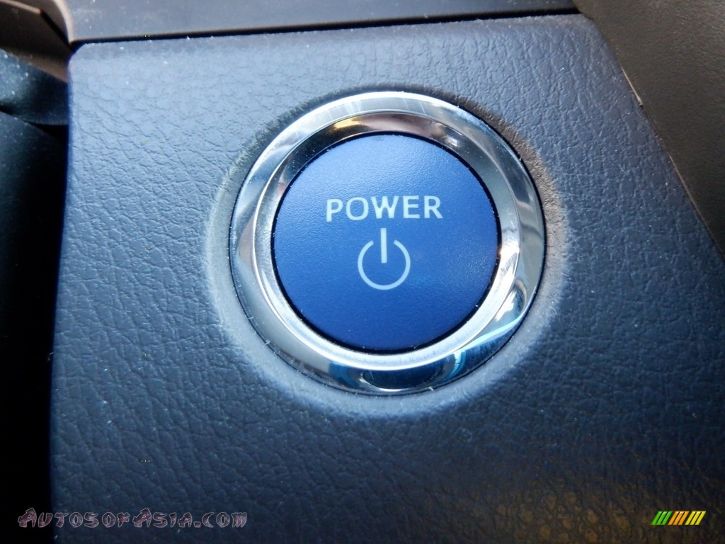 2021 Camry XLE Hybrid - Wind Chill Pearl / Ash photo #21